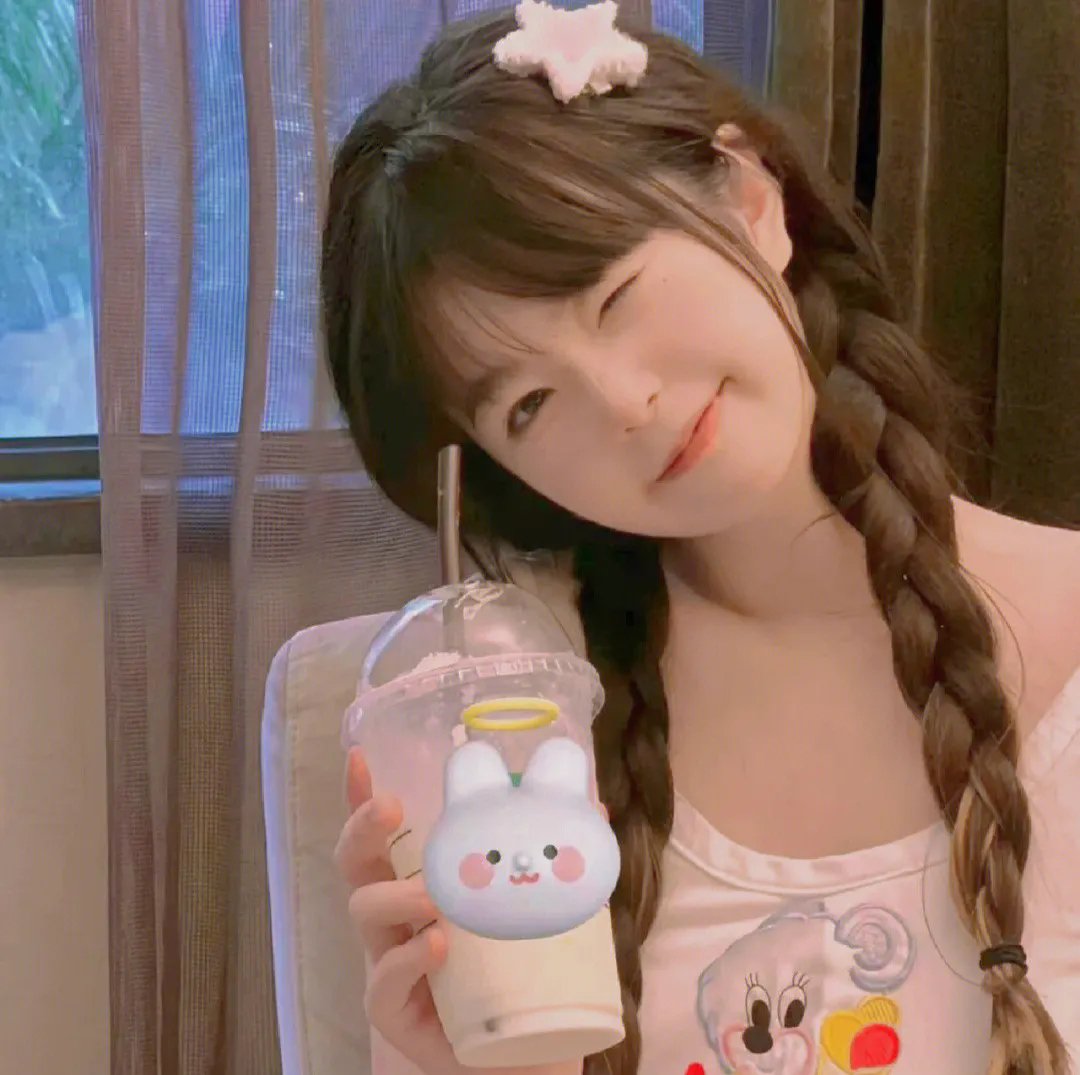 模模糊糊